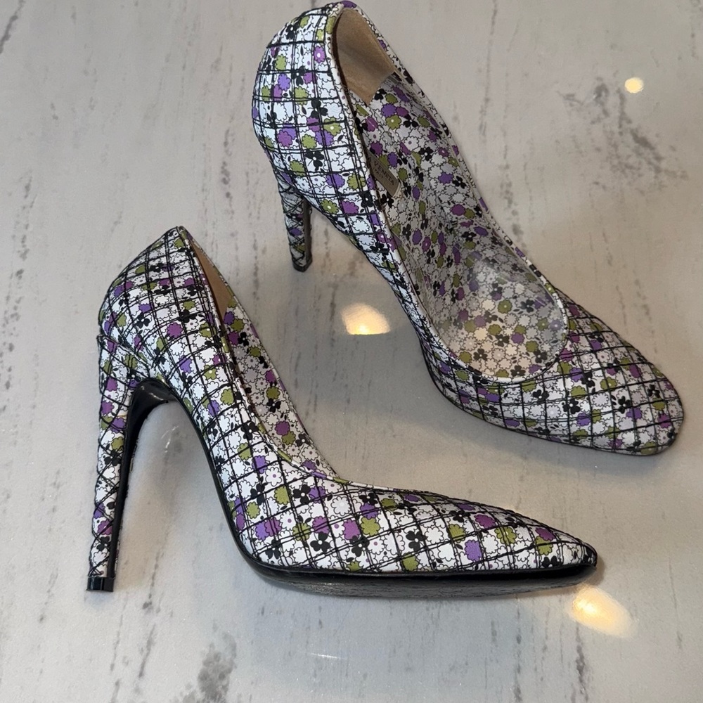 Bottega floral patterned spring pumps